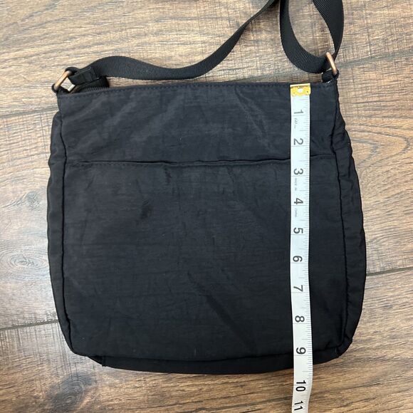 Baggallini Midnight Crossbody Bag - Picture 13 of 13